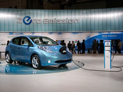 Το ηλεκτρικό Nissan Leaf είναι ακριβό…